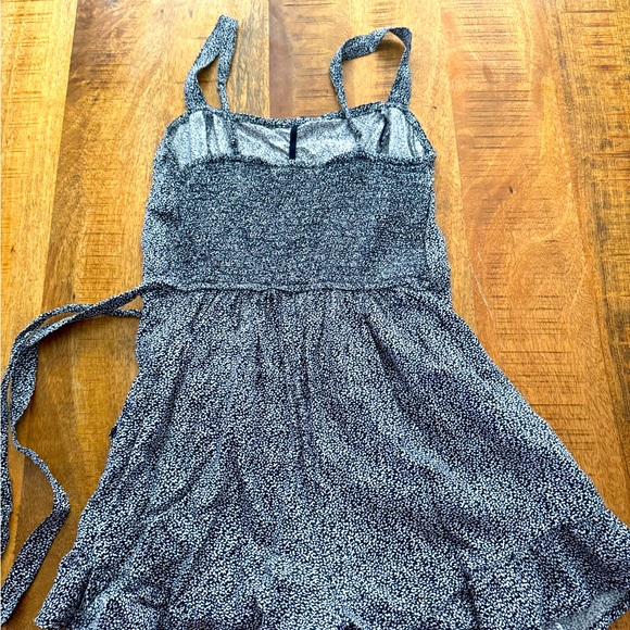 Hollister Romper, Size M. - Picture 2 of 3